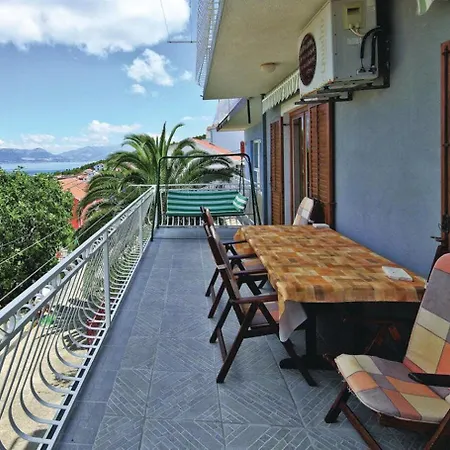 Hazi 1 Apartament *